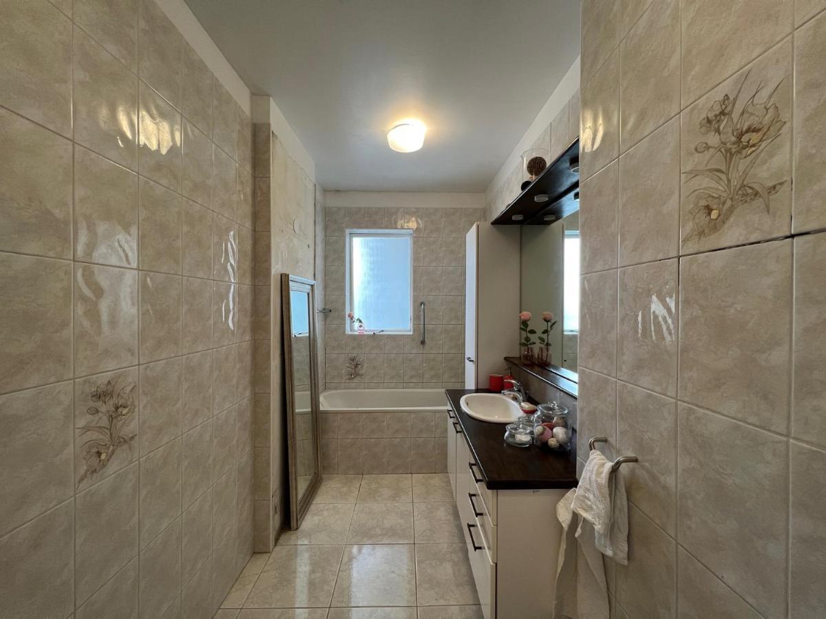 Jm Homestay - A Cozy Two Bedroom Apartment 레이캬비크 외부 사진